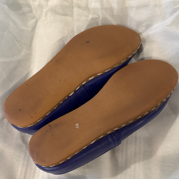 Sabah Women's Blue Leather Shoes - Picture 12 of 12